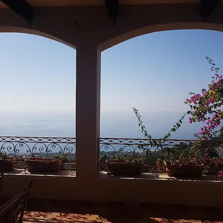 Cozy With Amazing Sea View فيلة بالاسي